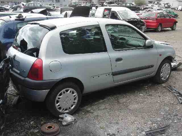 Renault Clio 2001-2006 (Type II, Fase 2) , Motorkode: D7F G7, Girkassekode: 