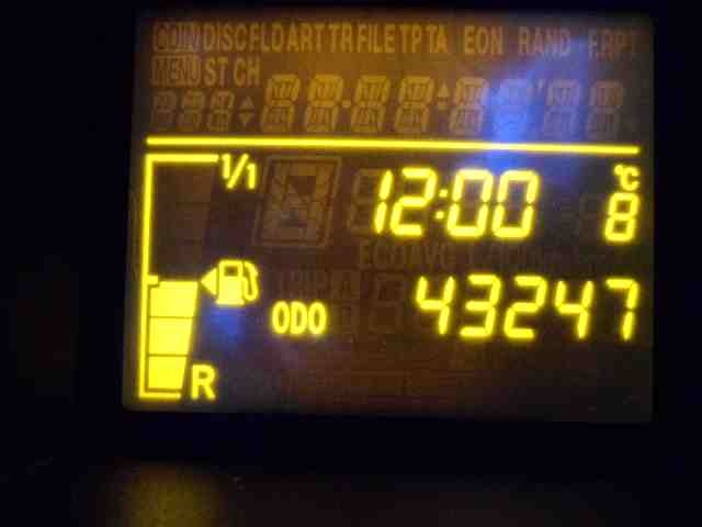 Toyota iQ 2009-2014 , Motorkode: 1, Girkassekode:
