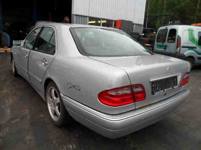 Mercedes E-Klasse 1995-2000 (Fase 1) (W210) (W210), Motorkode: , Girkassekode: 