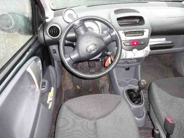 Toyota Aygo 2005-2014 (Type I) , Motorkode: 1KR-FE, Girkassekode: 