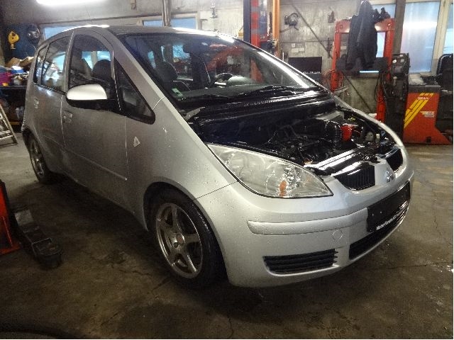 Mitsubishi Colt 2004-2008 (Type VII, Fase 1) , Motorkode: 4A90, Girkassekode: