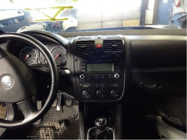 VW Jetta 2005-2010 , Motorkode: BSE;BSF, Girkassekode: FVH