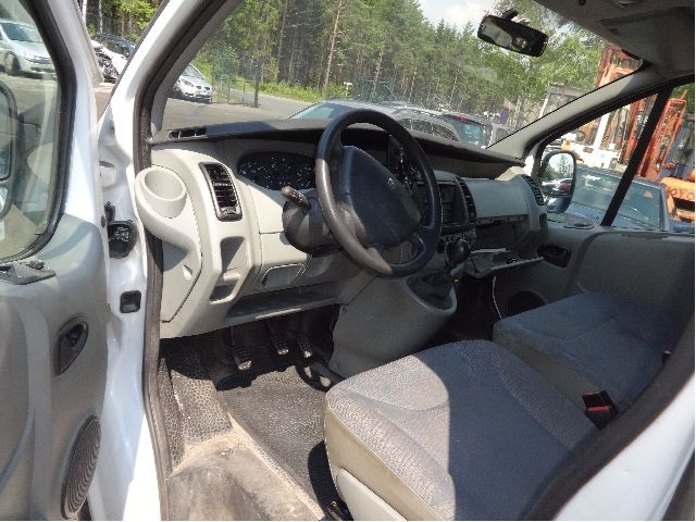 Renault Trafic 2001-2006 , Motorkode: F9Q-762, Girkassekode: Geardef