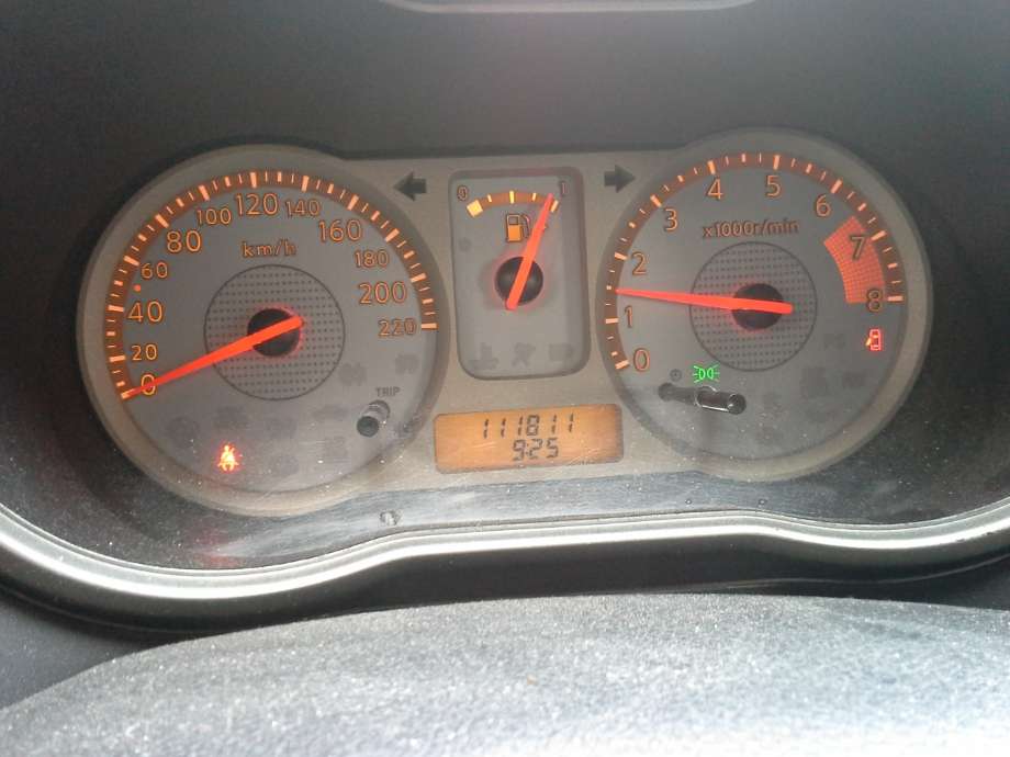 Nissan Note 2006-2013 (Type I) , Motorkode: HR16DE, Girkassekode: 