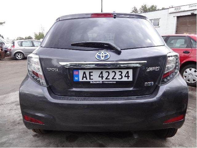 Toyota Yaris 2012-2014 (Type III, Fase 1) , Motorkode: 1NZ-FXE, Girkassekode: 