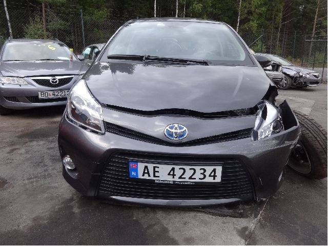 Toyota Yaris 2012-2014 (Type III, Fase 1) , Motorkode: 1NZ-FXE, Girkassekode: 