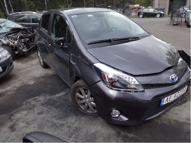 Toyota Yaris 2012-2014 (Type III, Fase 1) , Motorkode: 1NZ-FXE, Girkassekode: 
