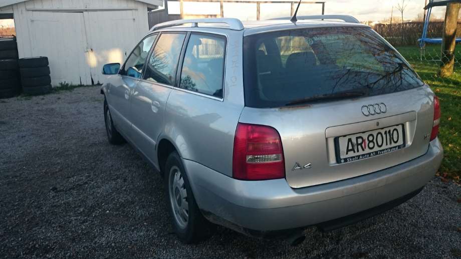 Audi A4 1999-2001 (Type I, Fase 2) (B5) (B5), Motorkode: ALZ, Girkassekode: DVP