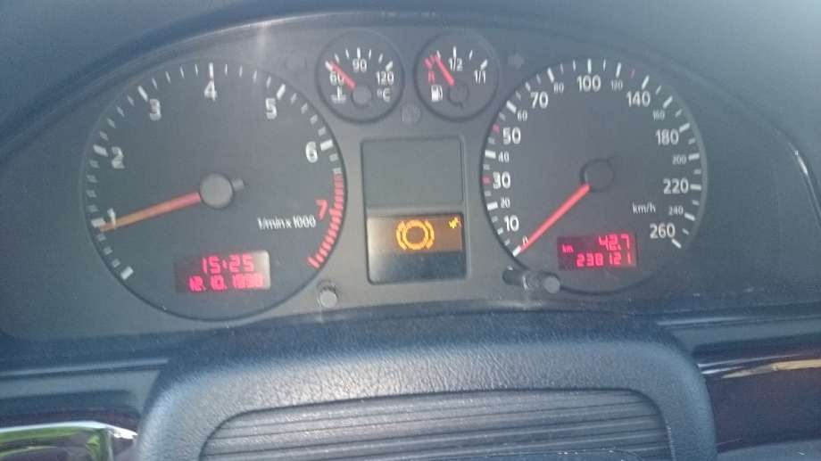 Audi A4 1999-2001 (Type I, Fase 2) (B5) (B5), Motorkode: ALZ, Girkassekode: DVP