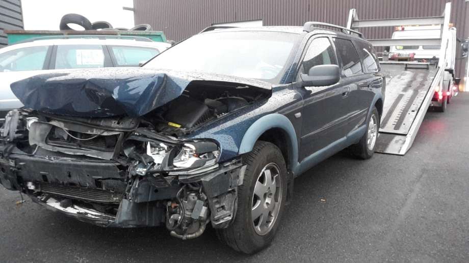 Volvo XC70 2001-2004 (Type I, Fase 1) , Motorkode: D5244T, Girkassekode: 