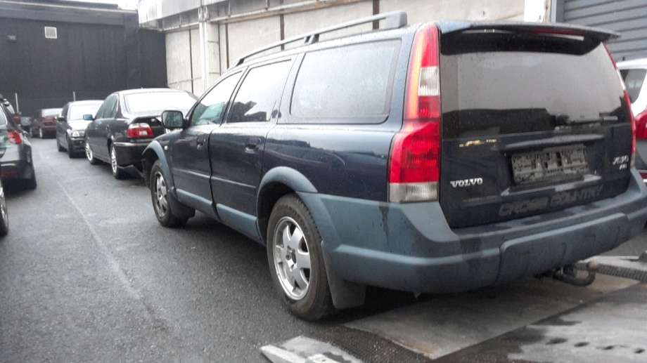 Volvo XC70 2001-2004 (Type I, Fase 1) , Motorkode: D5244T, Girkassekode: 