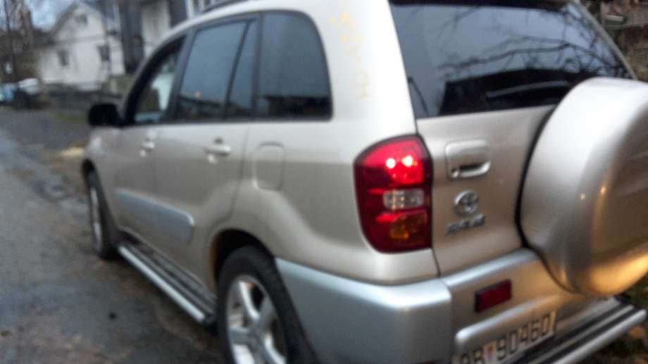 Toyota RAV4 2000-2006 (Type II) , Motorkode: 1CD-FTV, Girkassekode: 