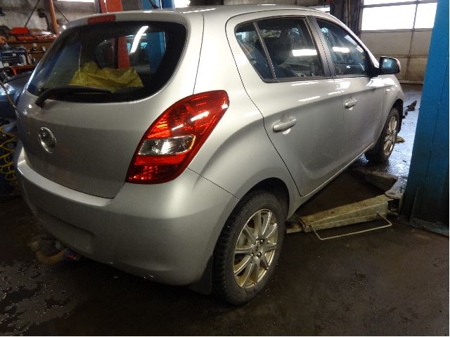 Hyundai i20 2009-2014 (Type I) , Motorkode: G4LA, Girkassekode: 