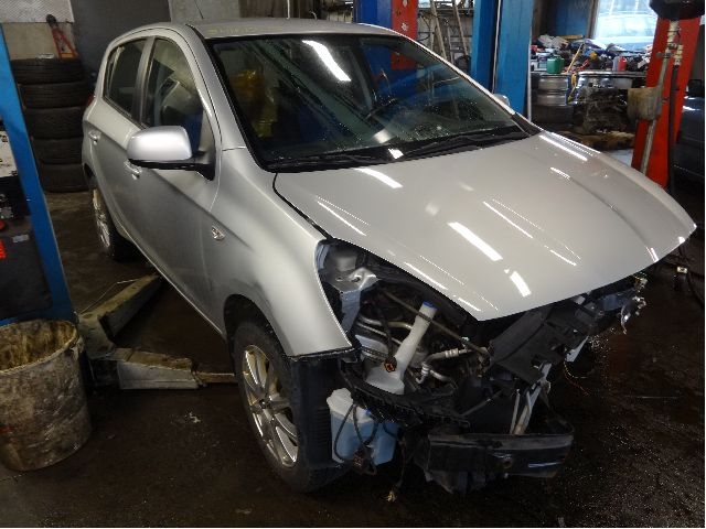 Hyundai i20 2009-2014 (Type I) , Motorkode: G4LA, Girkassekode: 