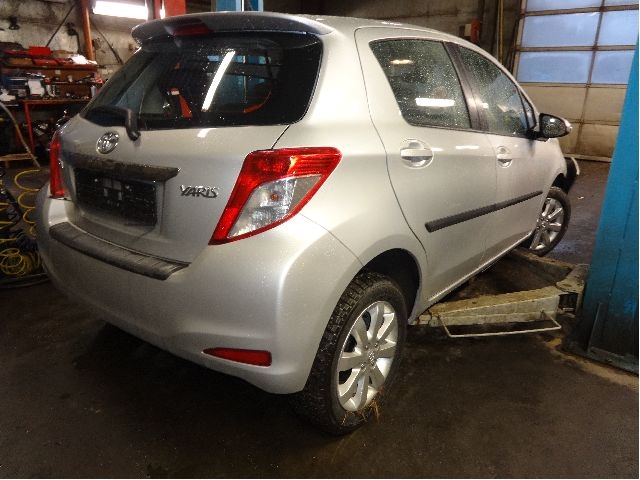 Toyota Yaris 2012-2014 (Type III, Fase 1) , Motorkode: 1NR-FE, Girkassekode: