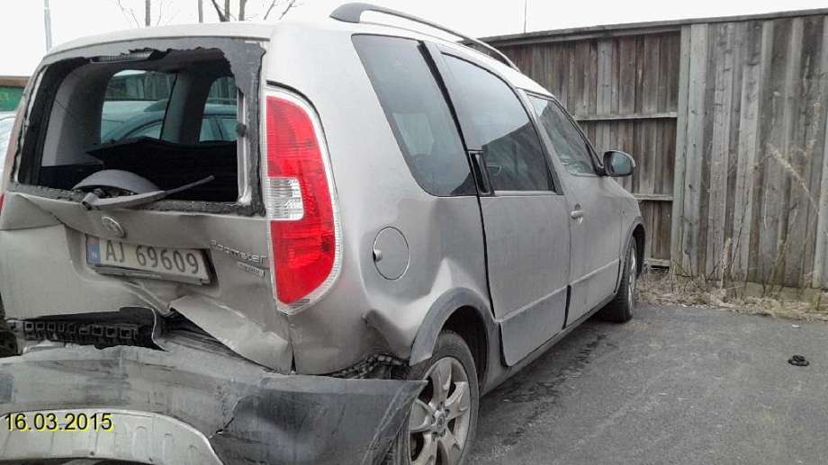 Škoda Roomster 2010-2015 (Fase 2) , Motorkode: BLS;BSW, Girkassekode: 