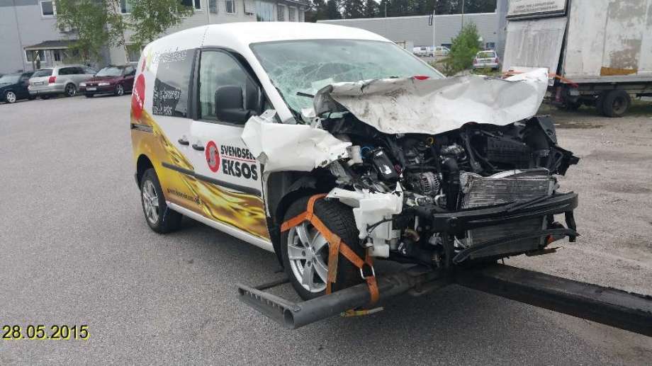 VW Caddy 2010-2015 (Type III, Fase 2) , Motorkode: CFHF, Girkassekode: 