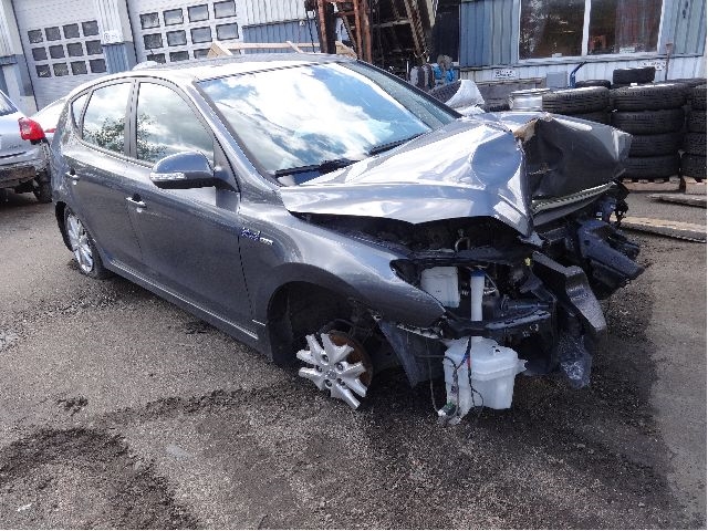 Hyundai i30 2007-2012 (Type I) , Motorkode: G4FC-L, Girkassekode: 