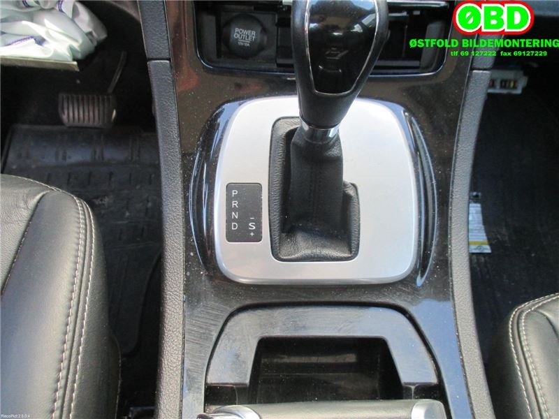 Ford S-Max 2010-2015 (Type I, Fase 2) , Motorkode: UFWA, Girkassekode: 