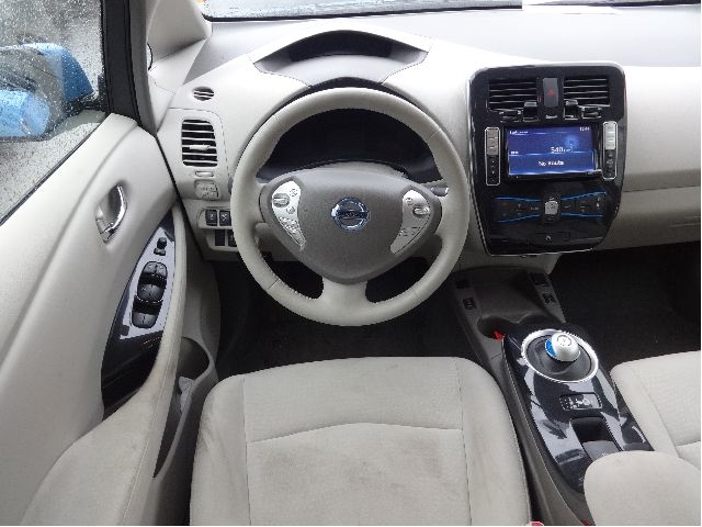 Nissan Leaf 2011-2017 (Type I) , Motorkode: EM61, Girkassekode: