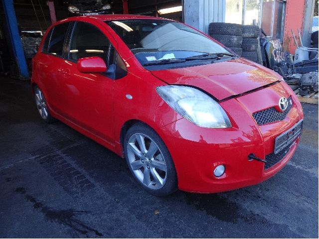 Toyota Yaris 2006-2009 (Type II, Fase 1) , Motorkode: 2ZR-FE, Girkassekode: 