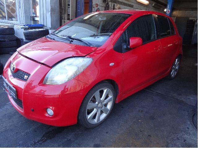 Toyota Yaris 2006-2009 (Type II, Fase 1) , Motorkode: 2ZR-FE, Girkassekode: 