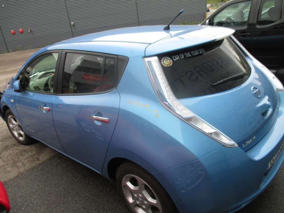 Nissan Leaf 2011-2017 (Type I) , Motorkode: EM61, Girkassekode: