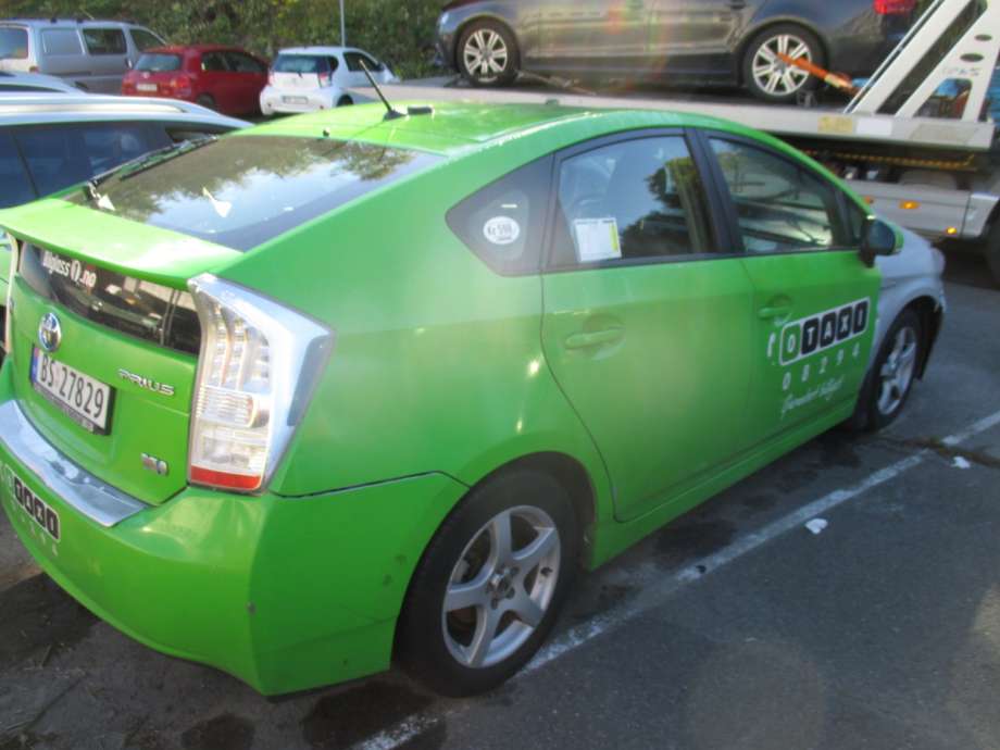 Toyota Prius 2009-2016 (Type III) (COMBI) (COMBI), Motorkode: 2ZR-FXE, Girkassekode: 