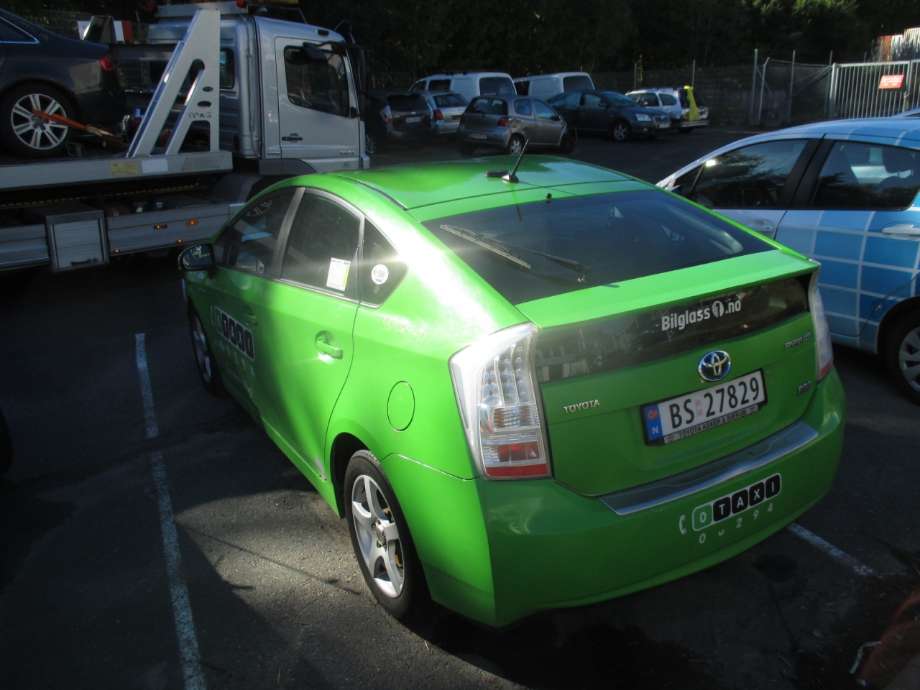 Toyota Prius 2009-2016 (Type III) (COMBI) (COMBI), Motorkode: 2ZR-FXE, Girkassekode: 