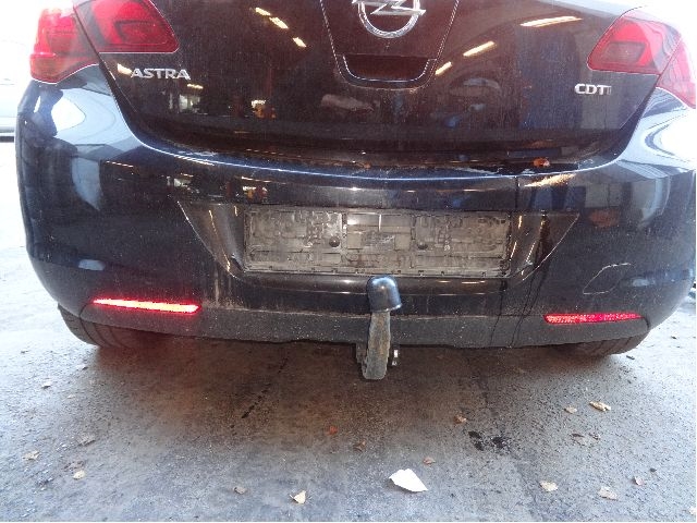 Opel Astra J 2010-2015 , Motorkode: A17DTJ, Girkassekode:
