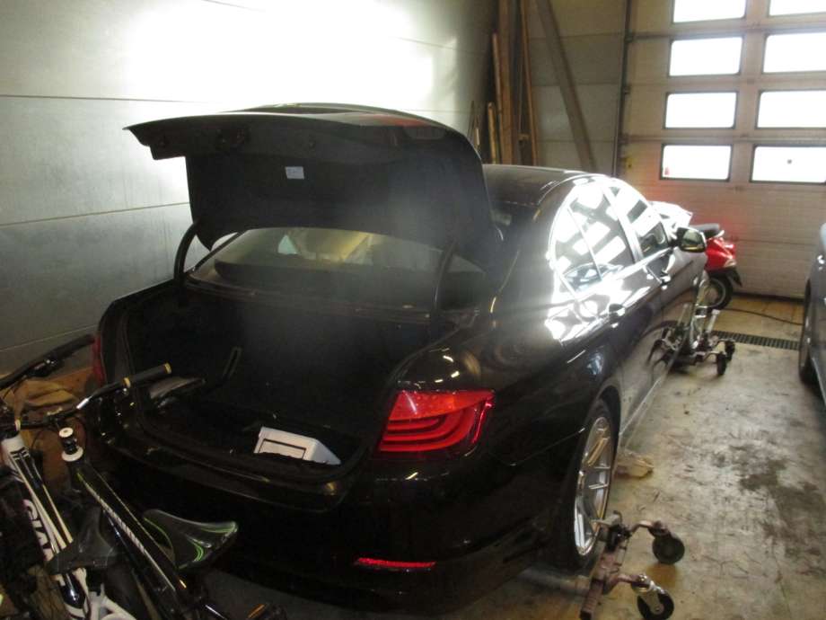 BMW 5-Serie 2010-2017 (F10/F11) (F10/F11), Motorkode: N47-D20C, Girkassekode: 