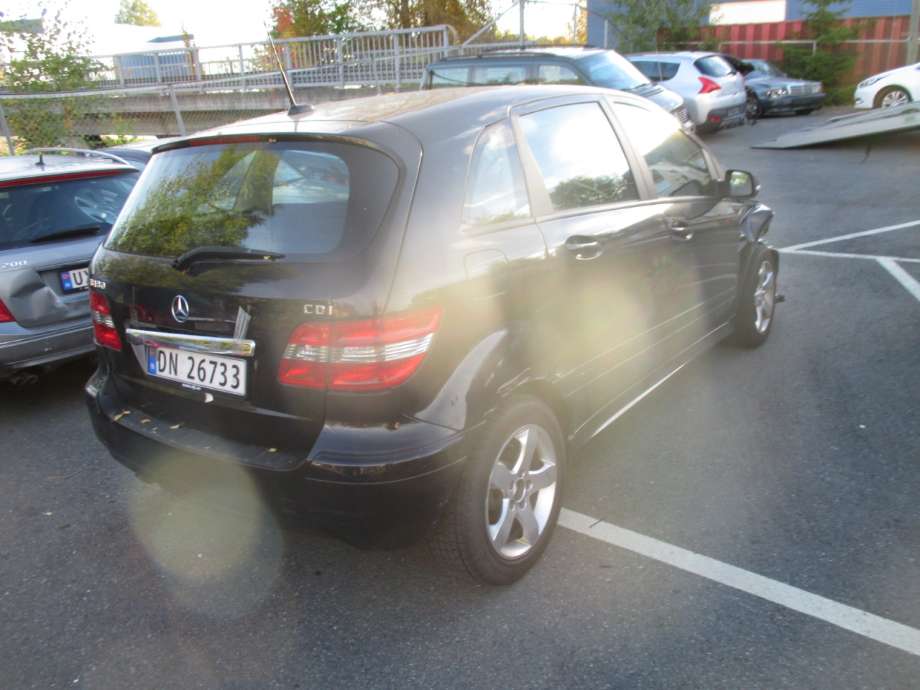 Mercedes B-Klasse 2008-2011 (Fase 2) (W245) (W245), Motorkode: OM640.940, Girkassekode: 