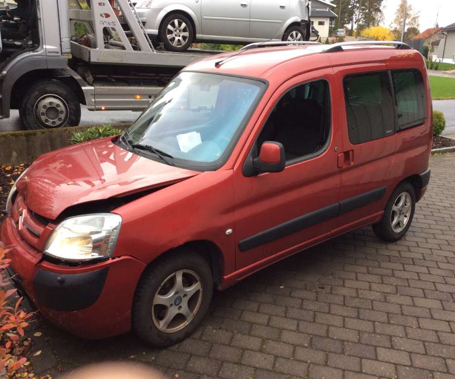 Citroën Berlingo 2002-2008 (Type I, Fase 2) , Motorkode: KFW;KFX, Girkassekode: 
