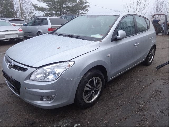 Hyundai i30 2007-2012 (Type I) , Motorkode: G4FC-L, Girkassekode: 