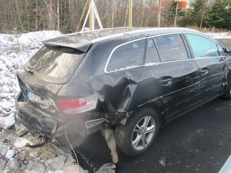 Toyota Avensis 2009-2015 (Type III, Fase 1) , Motorkode: 1AD-FTV, Girkassekode: 