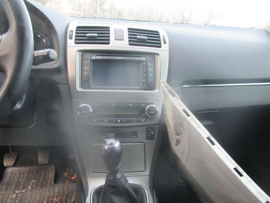 Toyota Avensis 2009-2015 (Type III, Fase 1) , Motorkode: 1AD-FTV, Girkassekode: 