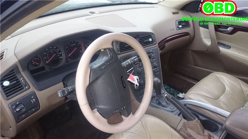 Volvo XC70 2001-2004 (Type I, Fase 1) , Motorkode: B5244T3, Girkassekode: 