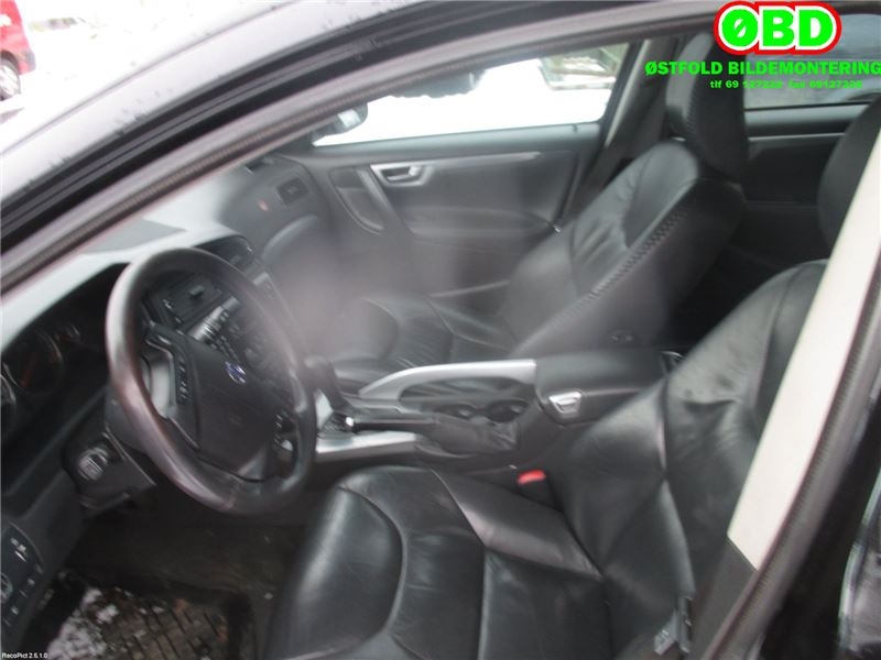 Volvo XC70 2005-2007 (Type I, Fase 2) , Motorkode: D5244T, Girkassekode: 30713892