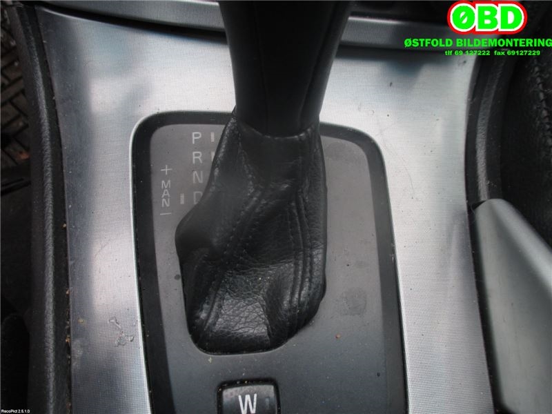 Volvo XC70 2005-2007 (Type I, Fase 2) , Motorkode: D5244T, Girkassekode: 30713892