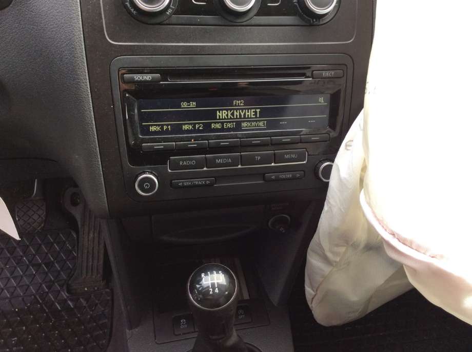 VW Caddy 2010-2015 (Type III, Fase 2) , Motorkode: CAYE, Girkassekode: 