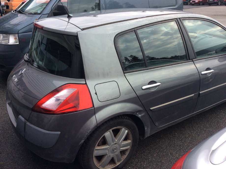Renault Megane 2003-2005 (Type II, Fase 1) , Motorkode: F9Q-800;F9Q-812, Girkassekode: ND0