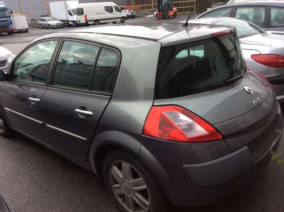 Renault Megane 2003-2005 (Type II, Fase 1) , Motorkode: F9Q-800;F9Q-812, Girkassekode: ND0