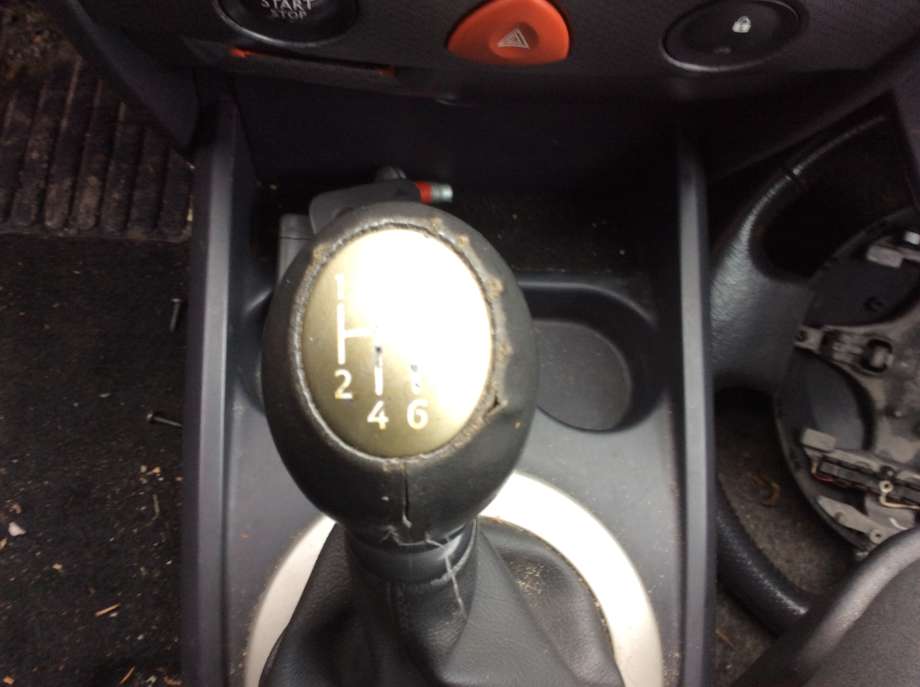 Renault Megane 2003-2005 (Type II, Fase 1) , Motorkode: F9Q-800;F9Q-812, Girkassekode: ND0