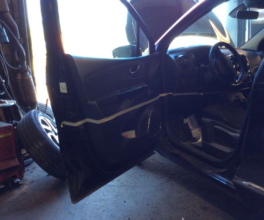 Renault Captur 2013-2020 (Type I) , Motorkode: H4B-400, Girkassekode: 