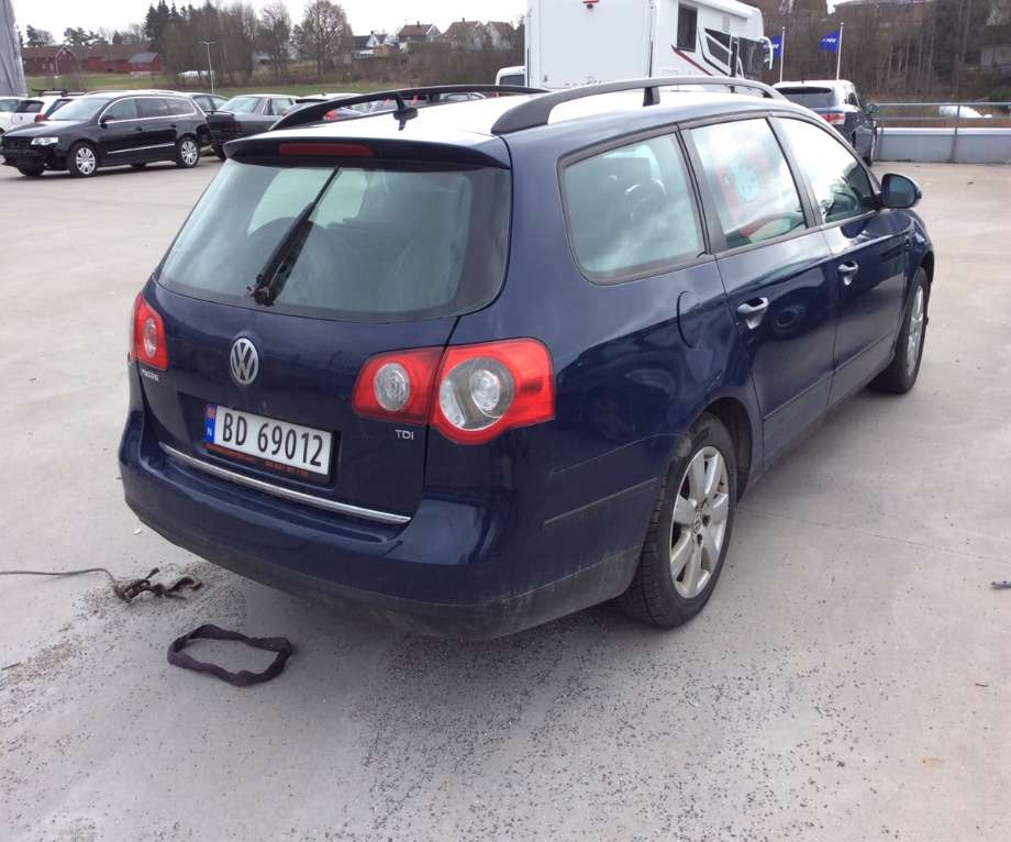 VW Passat 2005-2010 (B6) (B6), Motorkode: BLS, Girkassekode: 