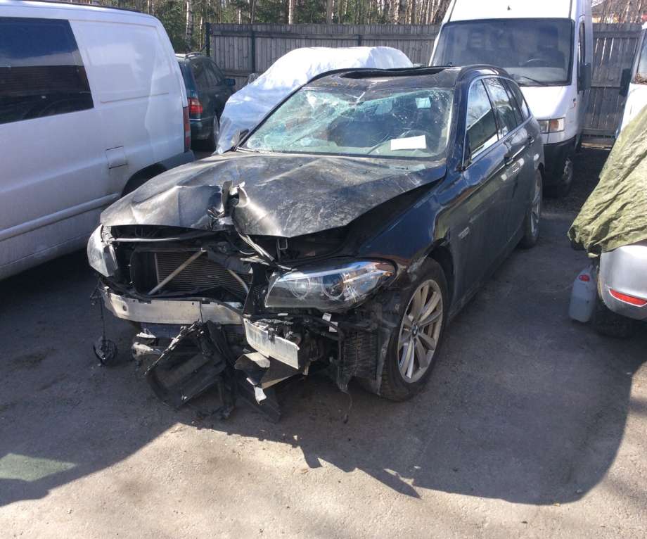 BMW 5-Serie 2010-2017 (F10/F11) (F10/F11), Motorkode: N47-D20D, Girkassekode: 