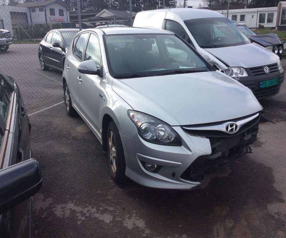 Hyundai i30 2007-2012 (Type I) , Motorkode: D4FB-L, Girkassekode: 