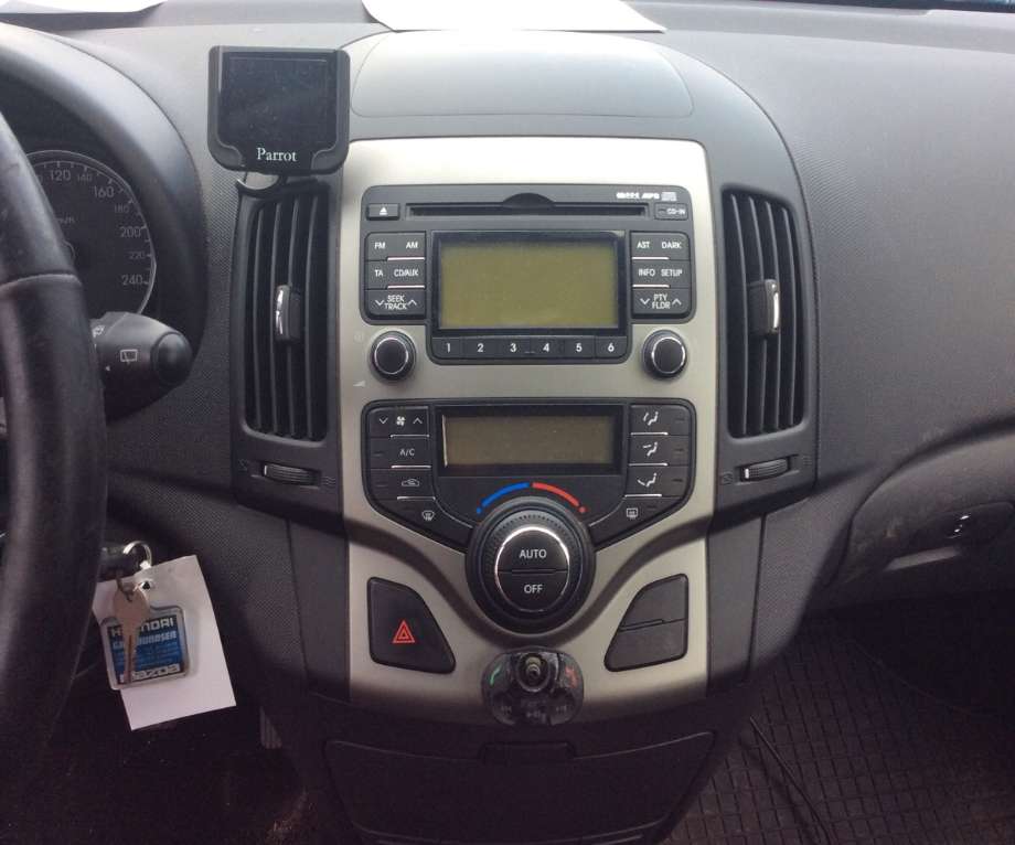 Hyundai i30 2007-2012 (Type I) , Motorkode: D4FB-L, Girkassekode: 