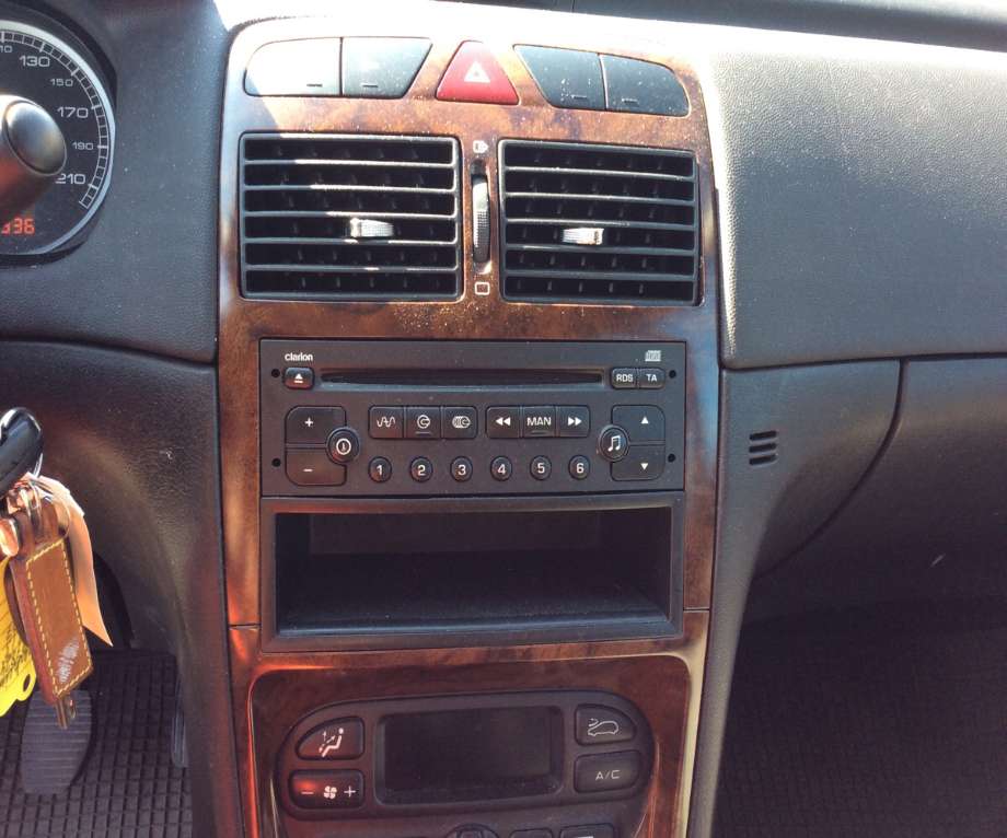 Peugeot 307 2001-2004 (Fase 1) , Motorkode: NFU, Girkassekode: 
