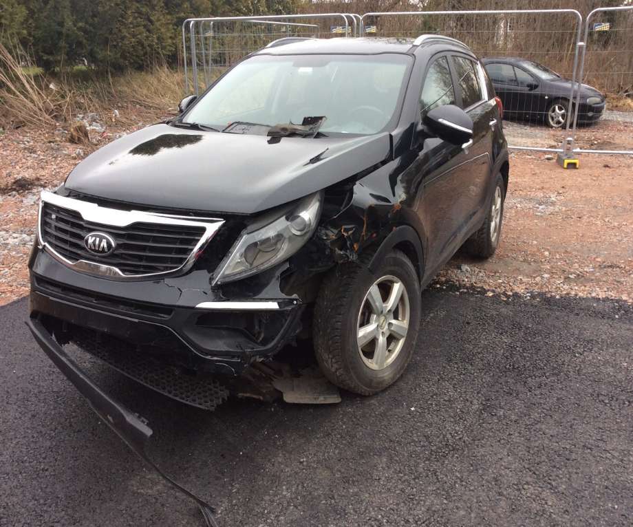 Kia Sportage 2010-2016 (Type III) , Motorkode: D4FD, Girkassekode: 